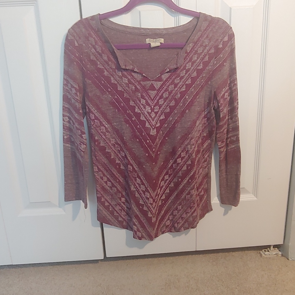 Lucky Brand women's M v neck long sleeve top